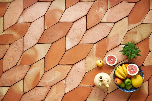 Picure of a ceramic salmon tiles terracotta floor