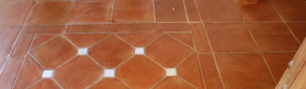 Cómo proteger suelos de barro