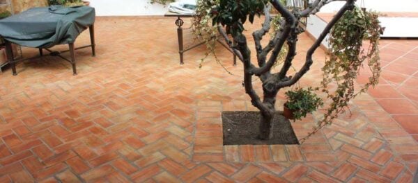 Cómo proteger suelos de barro