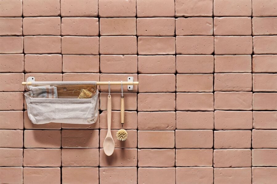 azulejo marrón envejecido