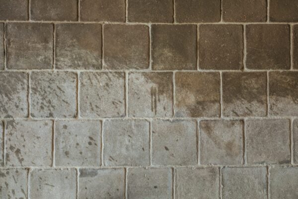 Baldosas artesanales de barro