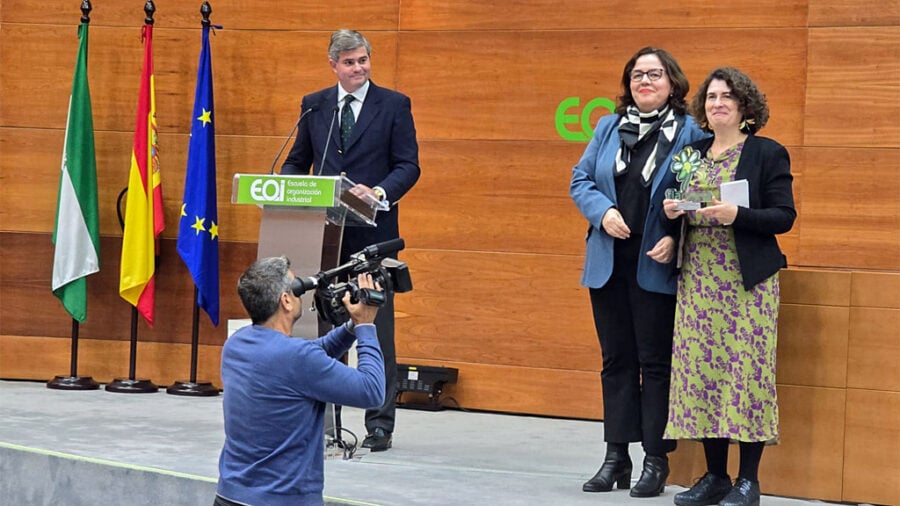 “Todo barro: economía ciruclar”: the piece on the circular economy project of the Guadalquivir river’s sludge, winner of the FLACEMA Award