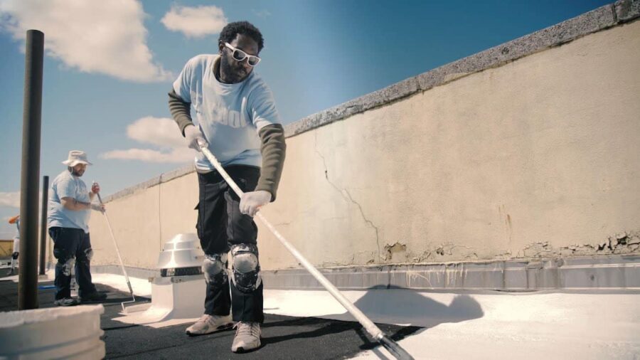 NYC CoolRoofs: Nova Iorque recorre à arquitetura vernácula andaluza para combater as alterações climáticas